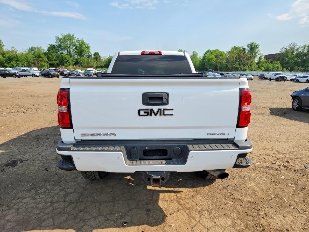 GMC Sierra K2500 Denali