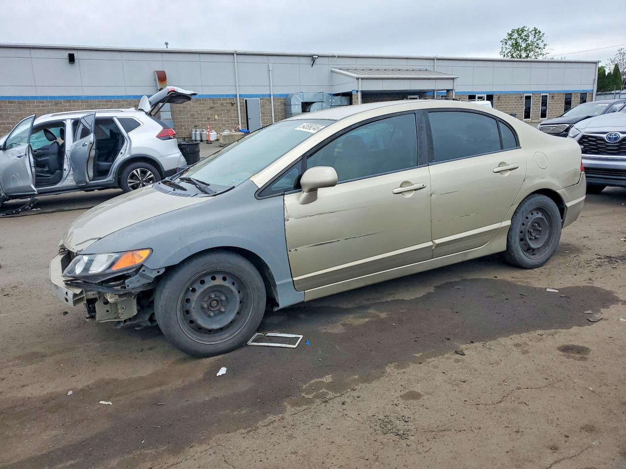 Salvage Honda Civic Image