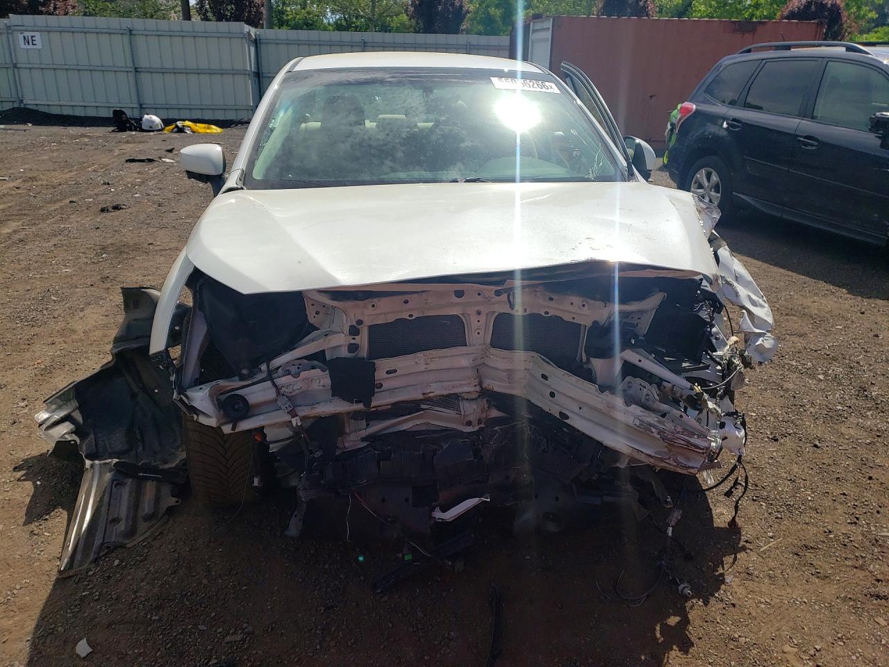 Subaru Legacy 2.5i Premium
