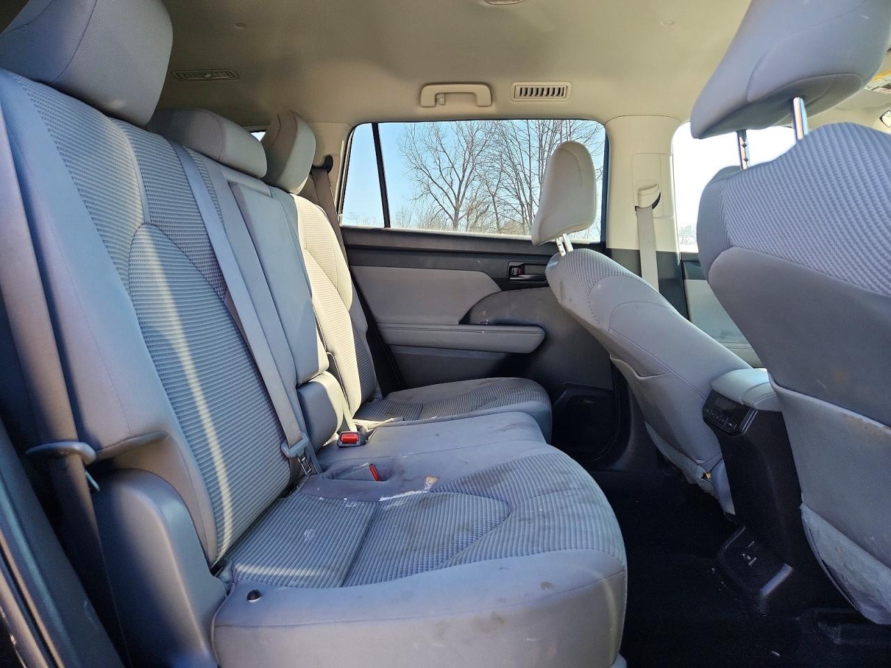 Toyota Highlander Le