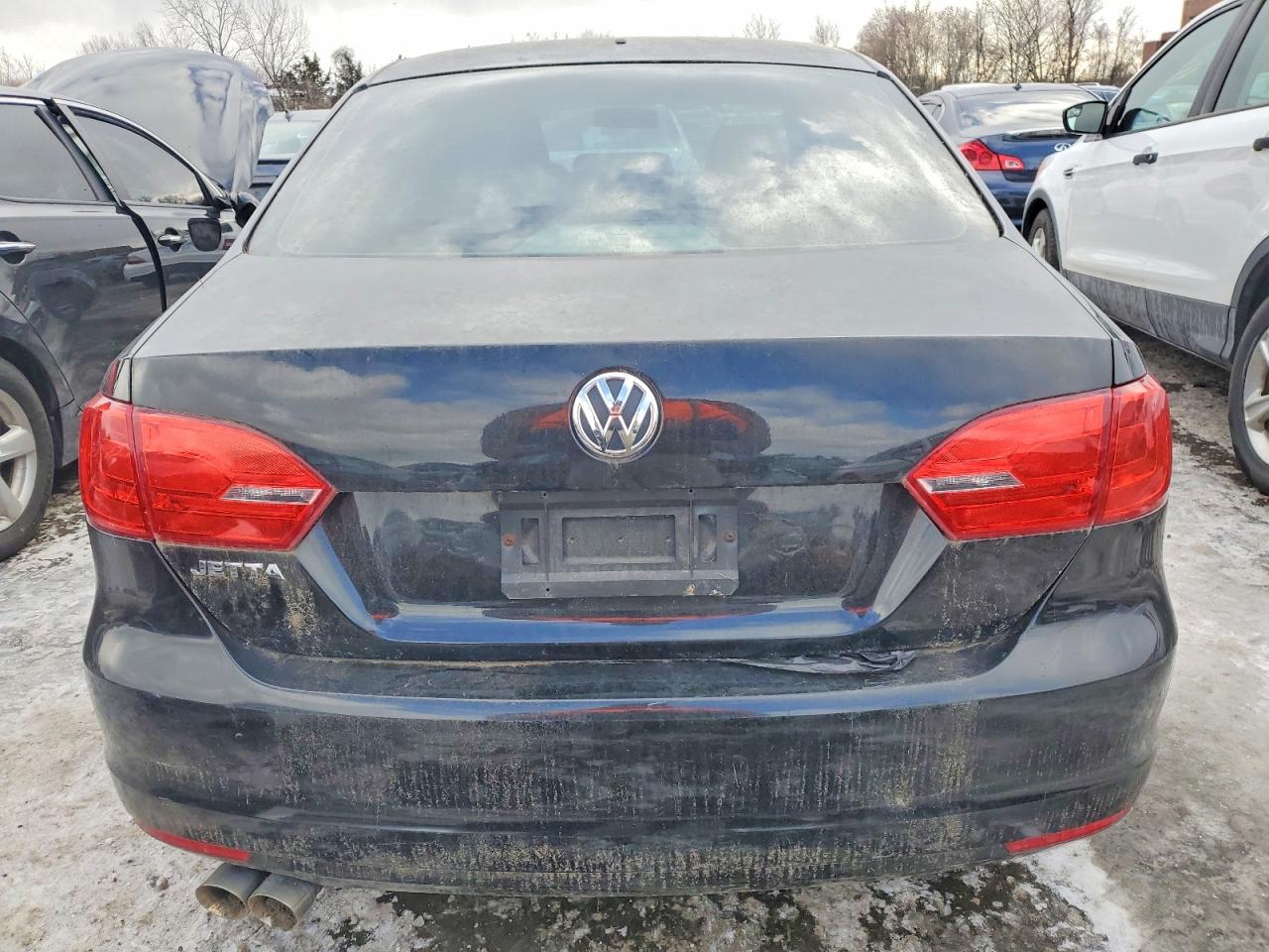 Volkswagen Jetta Base
