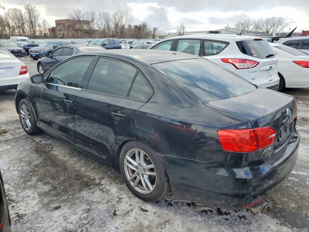 Volkswagen Jetta Base