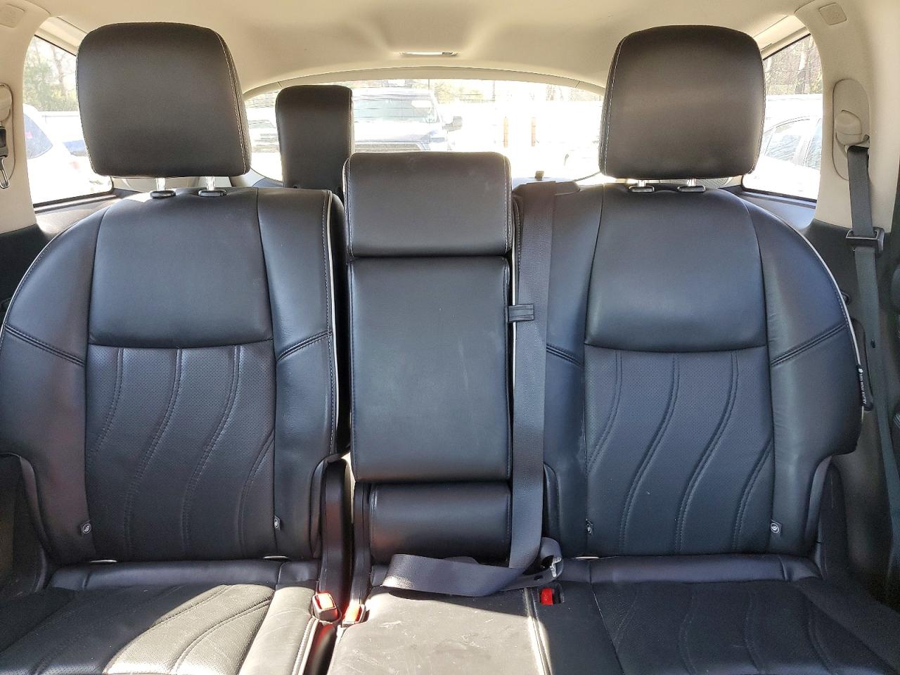 INFINITI Qx Base