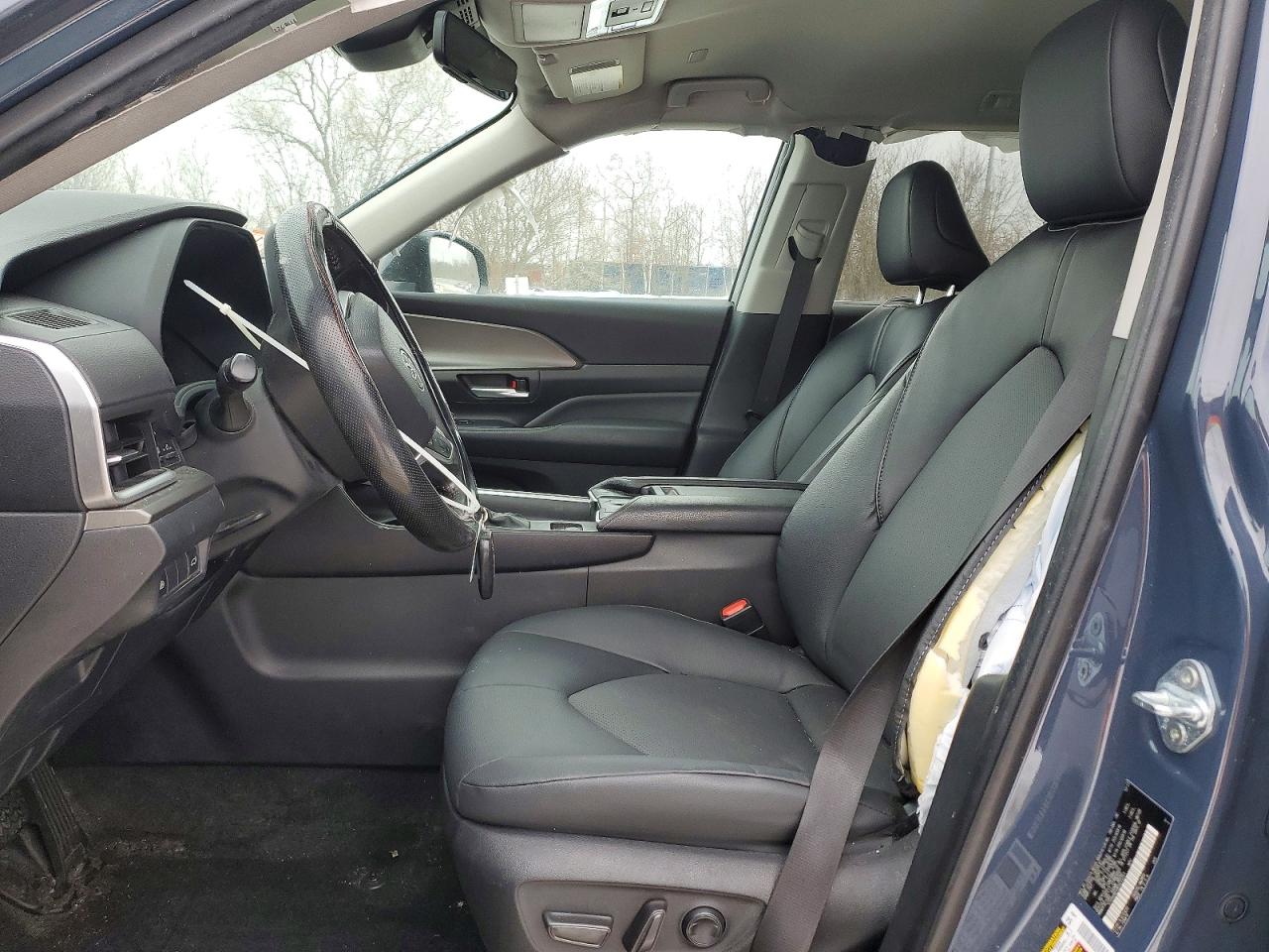 Toyota Grand High Xle