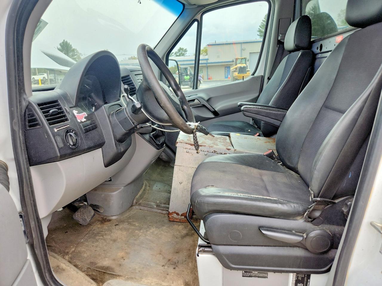Mercedes-Benz Sprinter 2500