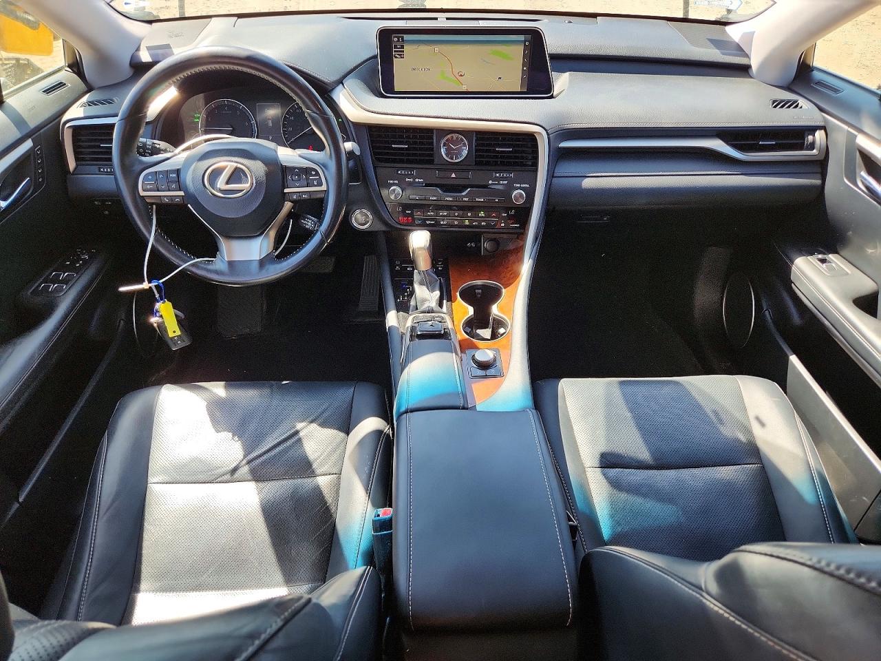 Lexus RX Base