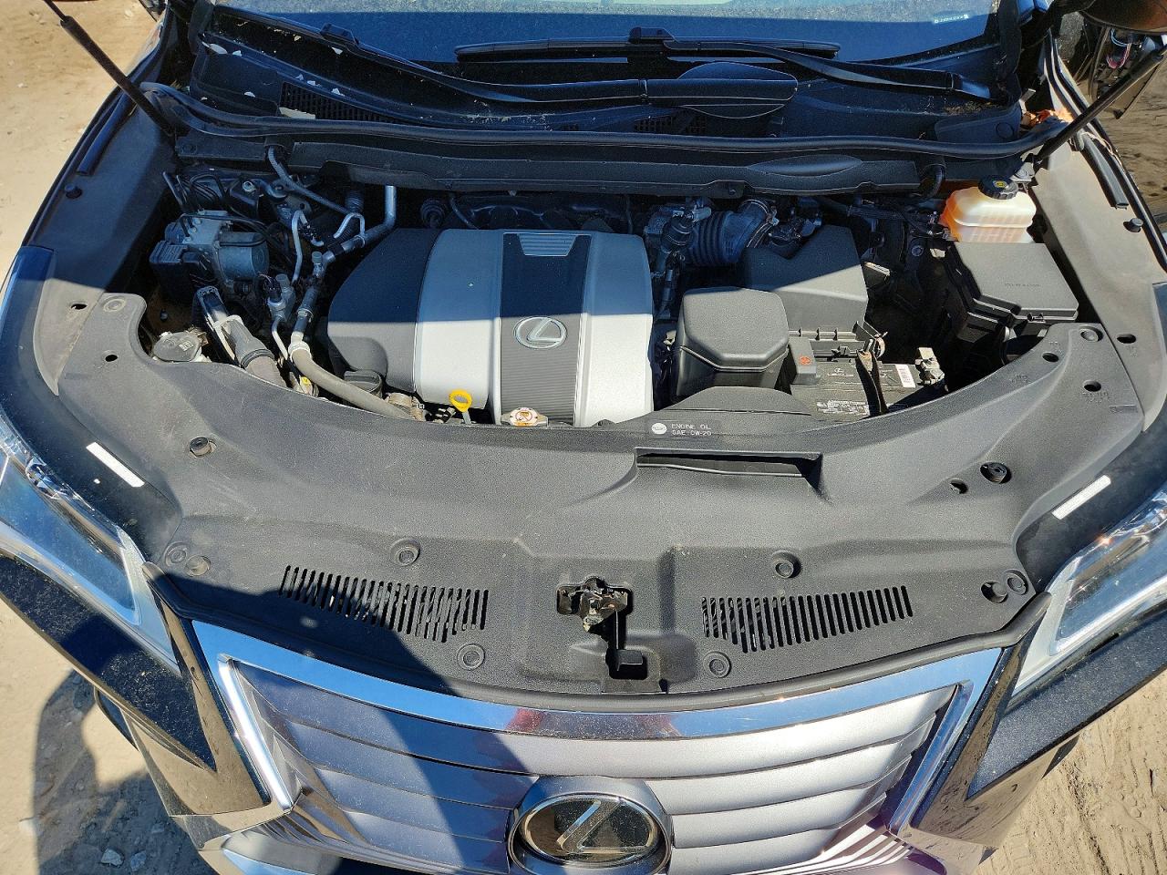 Lexus RX Base