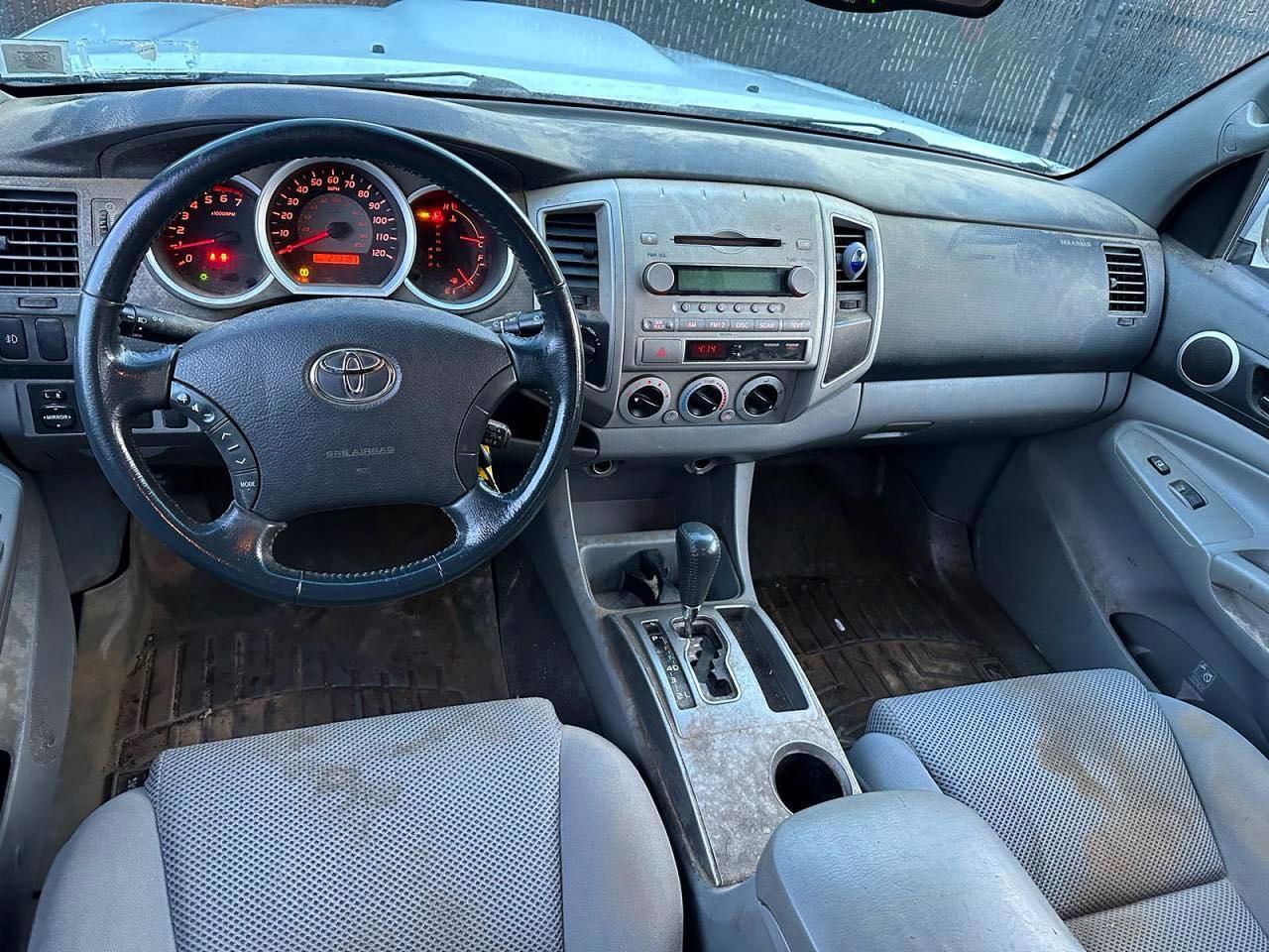Toyota Tacoma V6