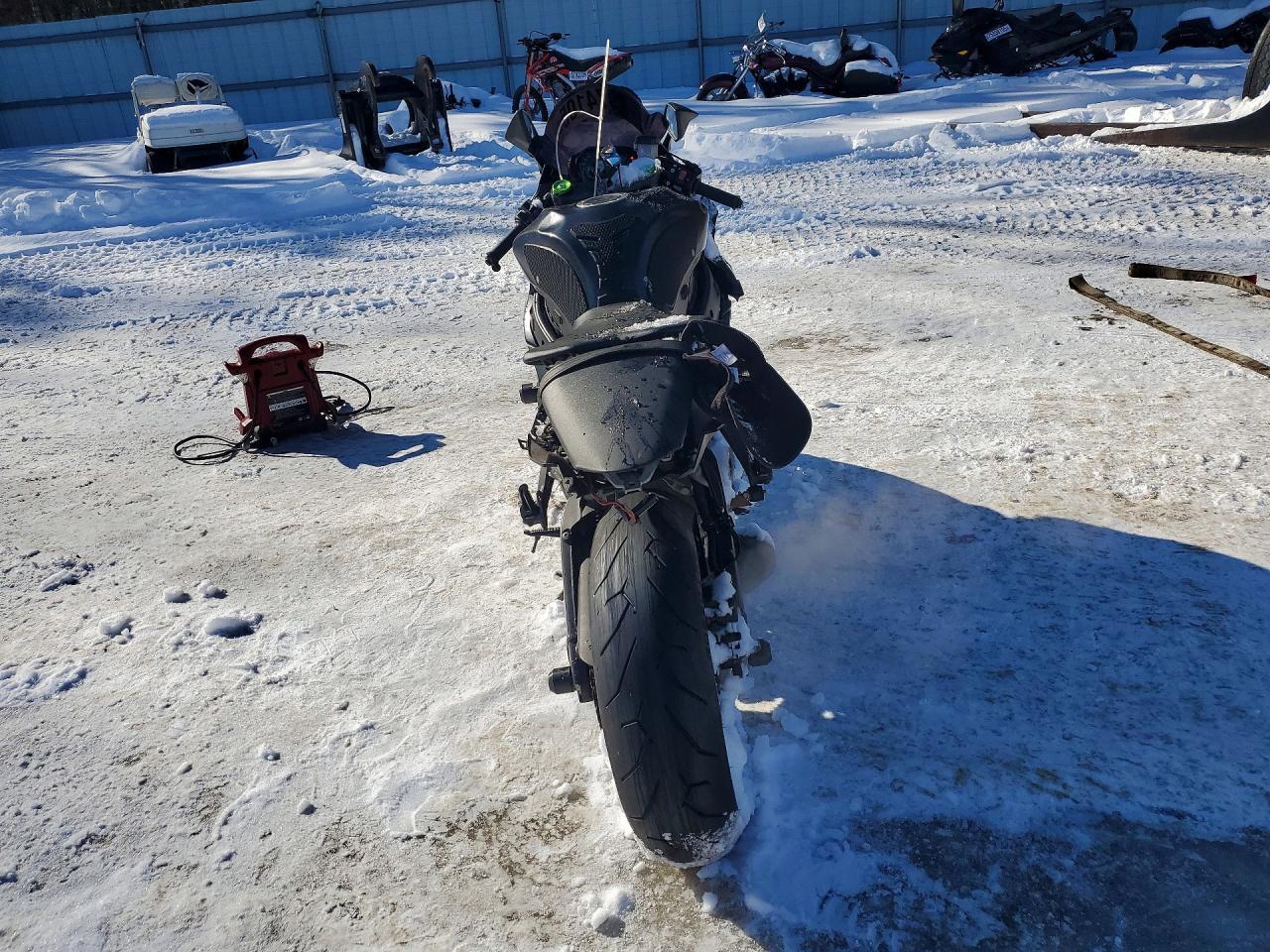 Kawasaki Ninja 600 E