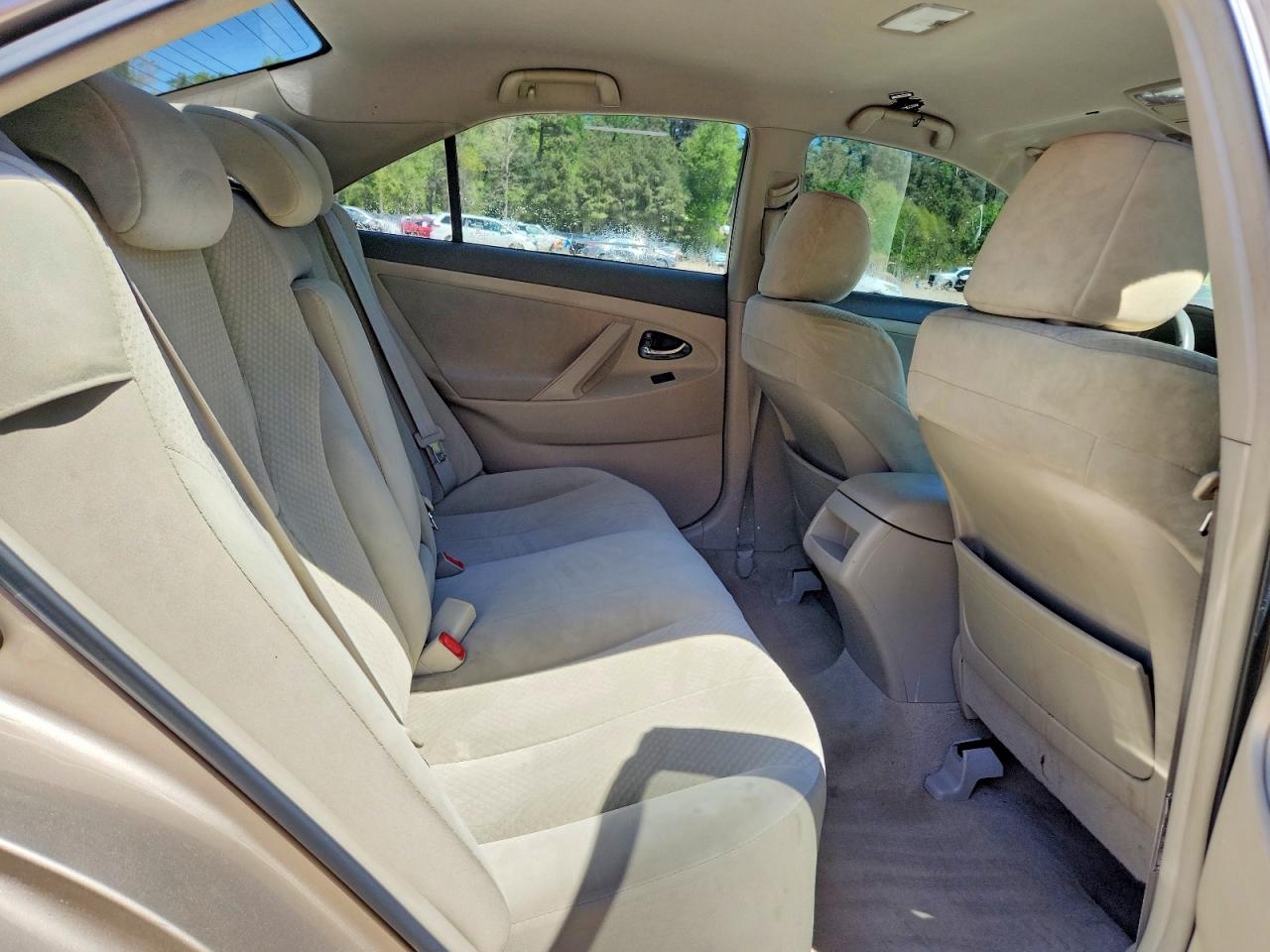 Toyota Camry Base