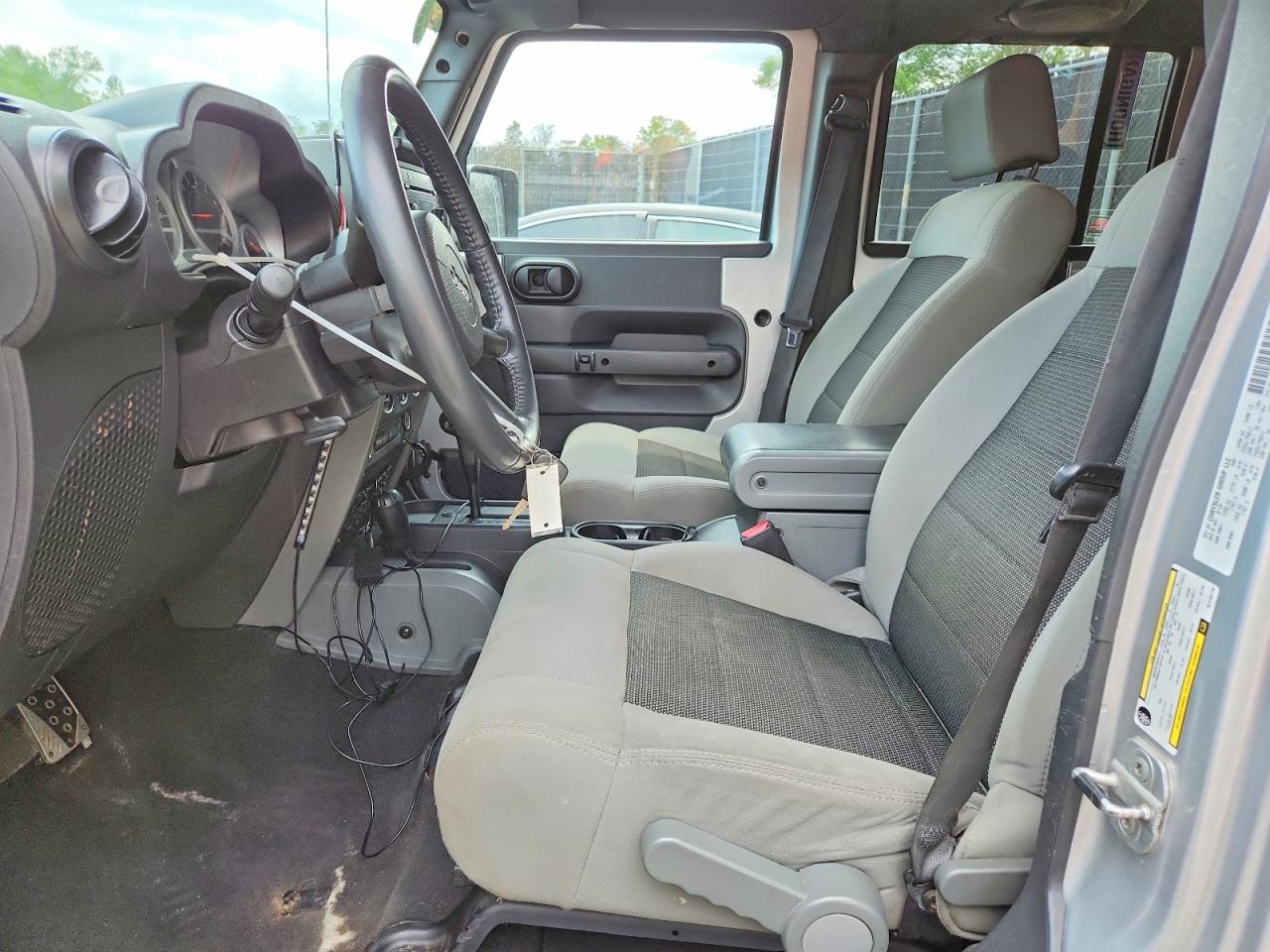 Jeep Wrangler Sport