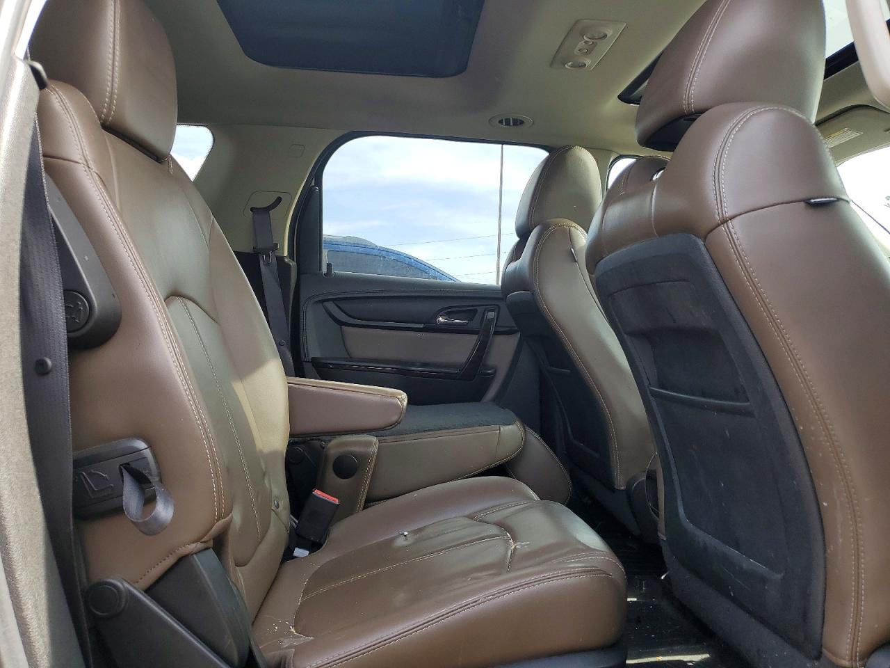 GMC Acadia Slt-2