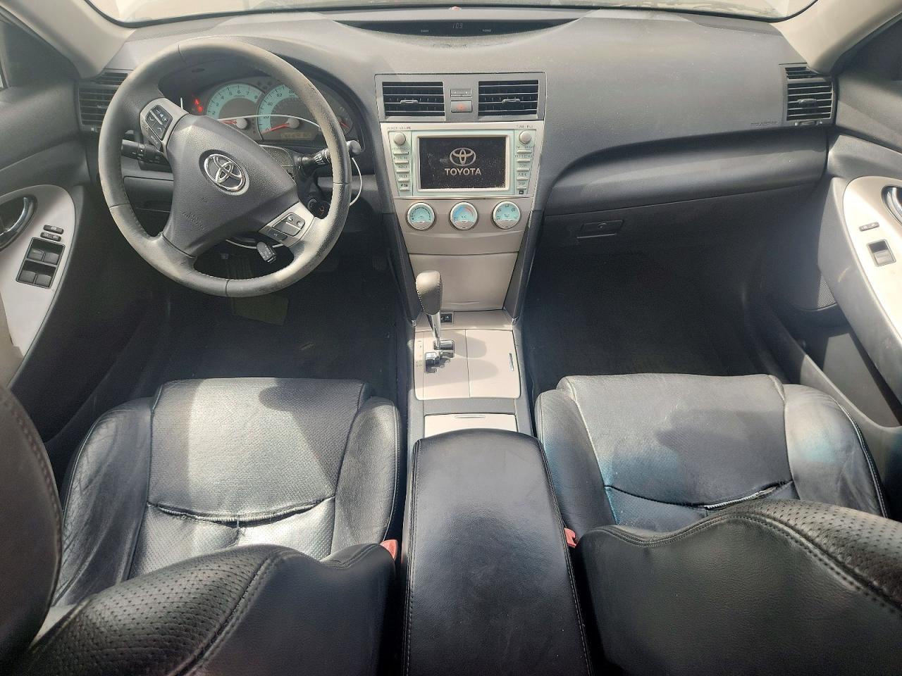 Toyota Camry Se V6