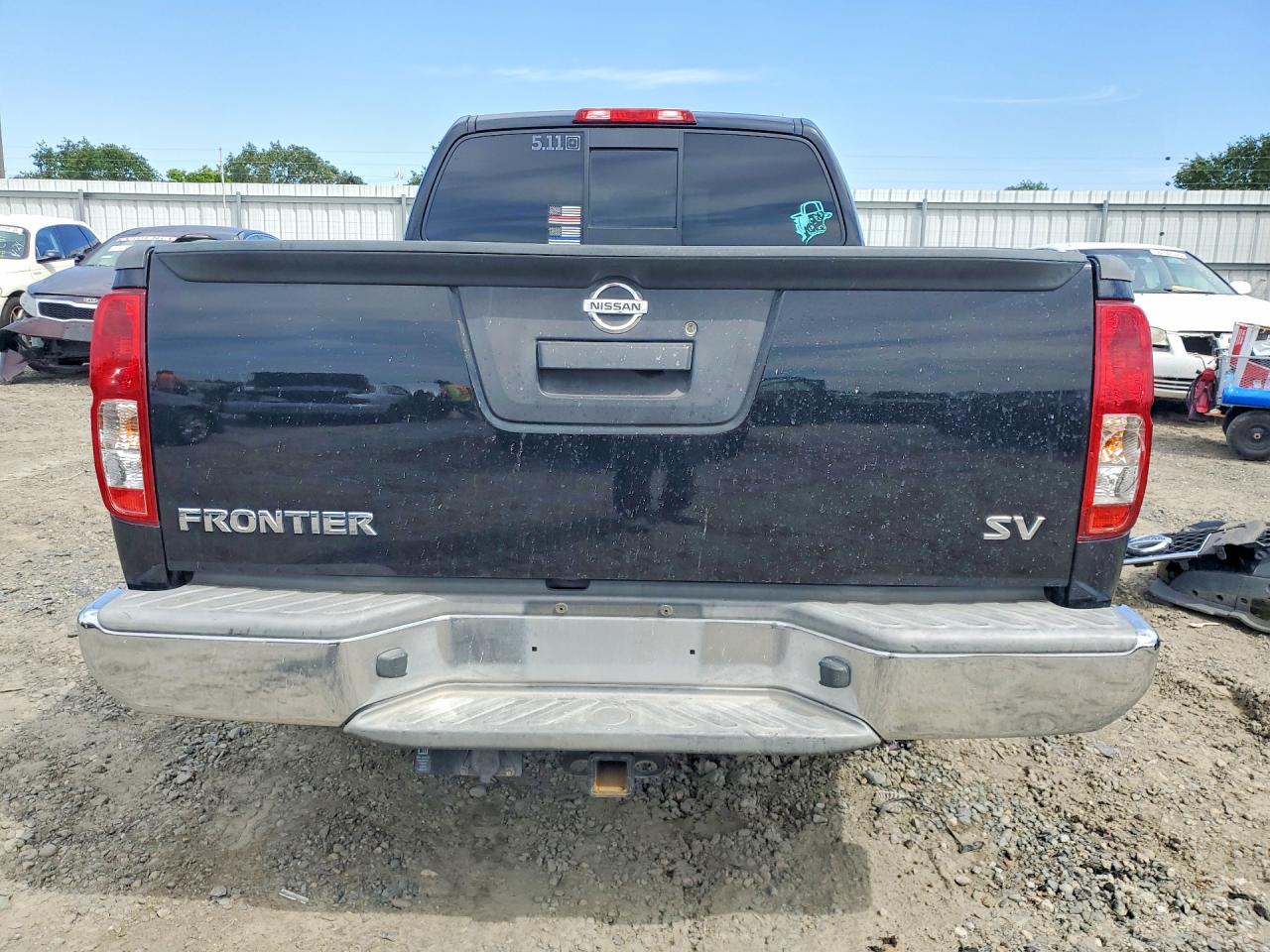 Nissan Frontier Sv V6