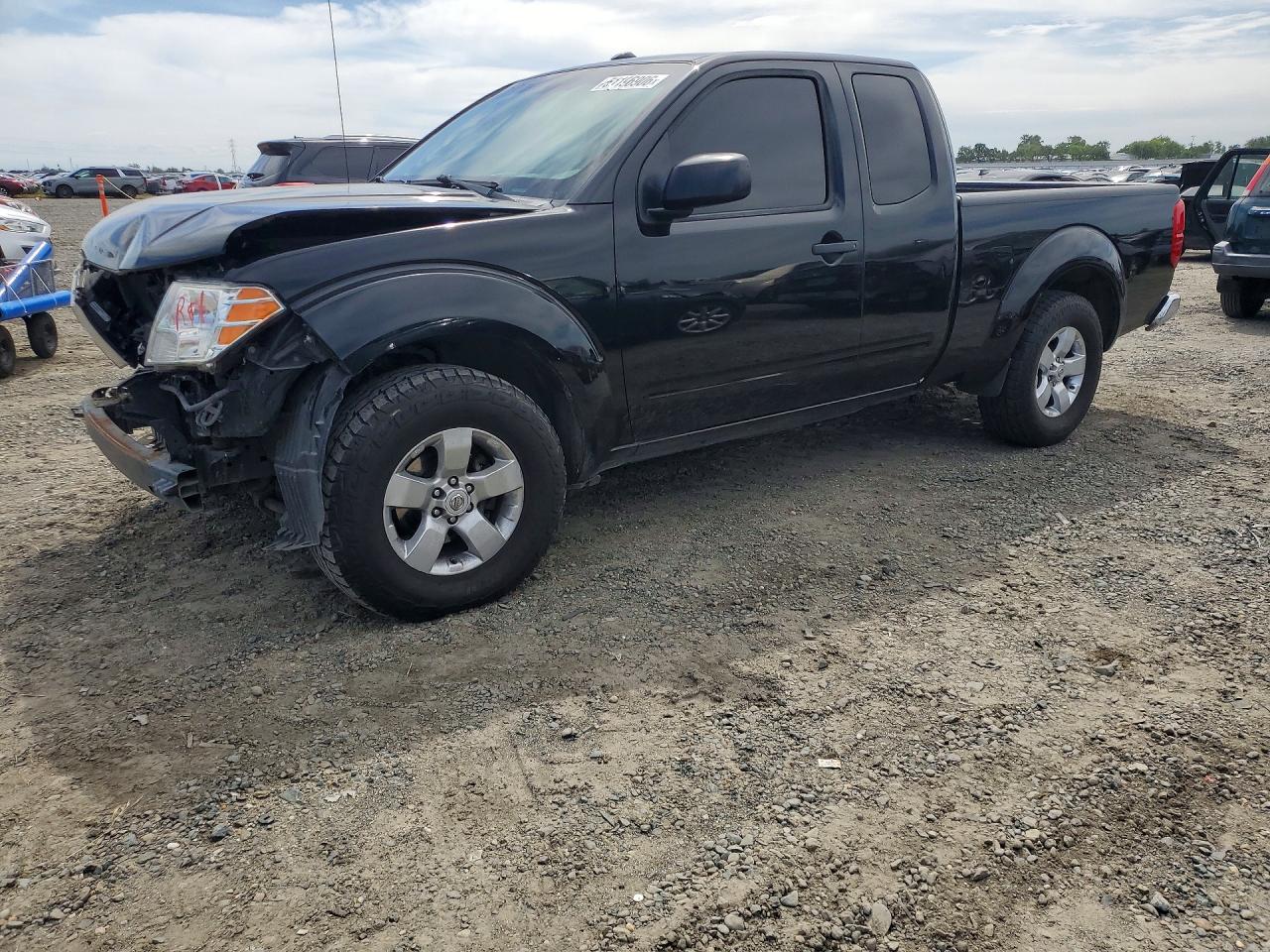 Salvage Nissan Frontier Image