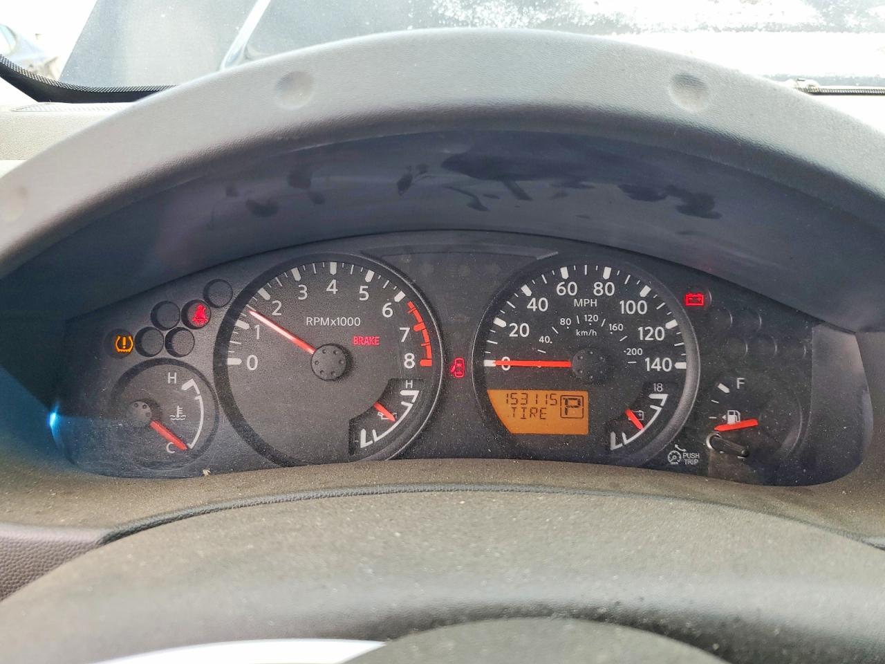 Nissan Frontier Sv V6