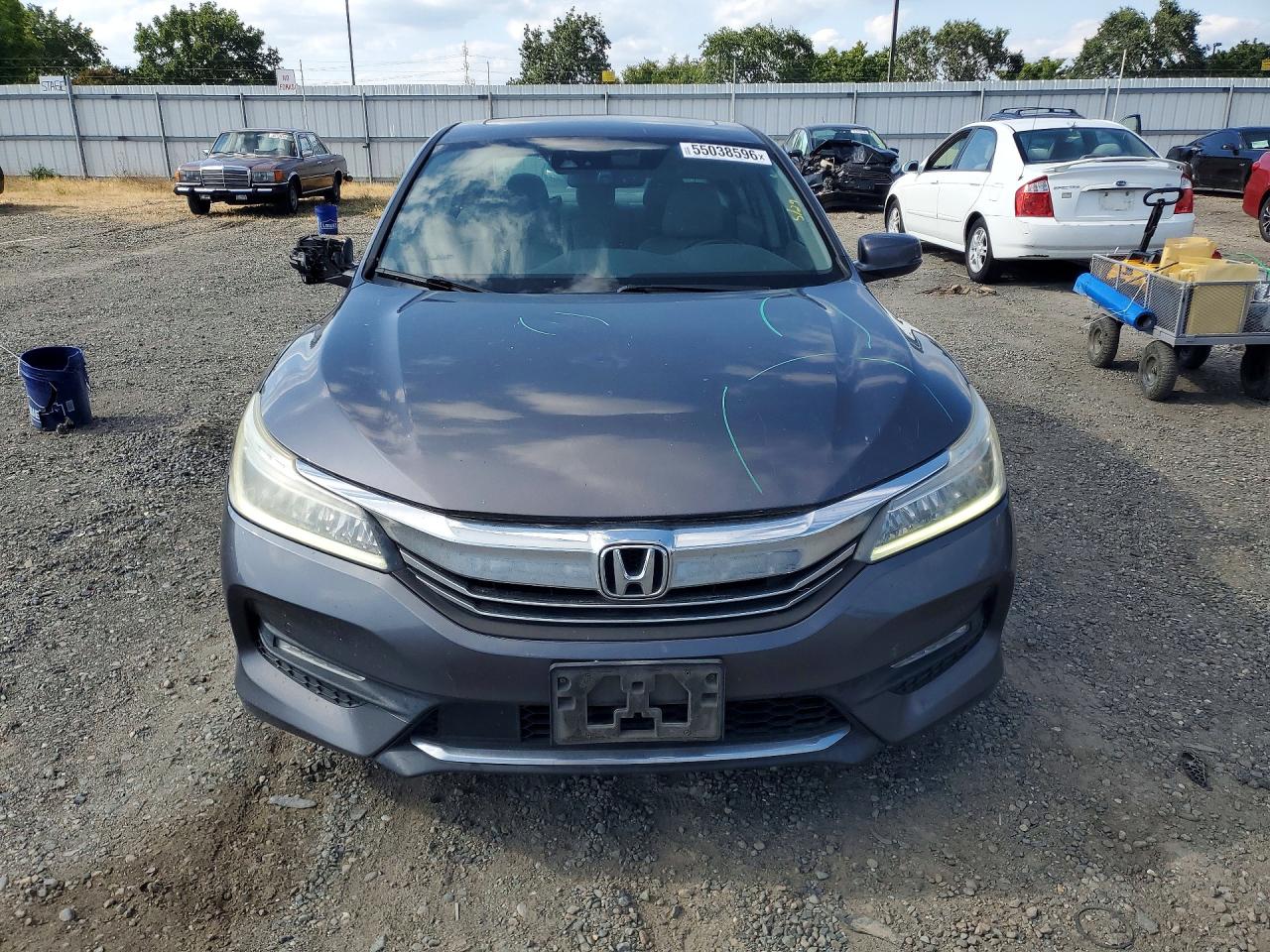 Honda Accord Touring