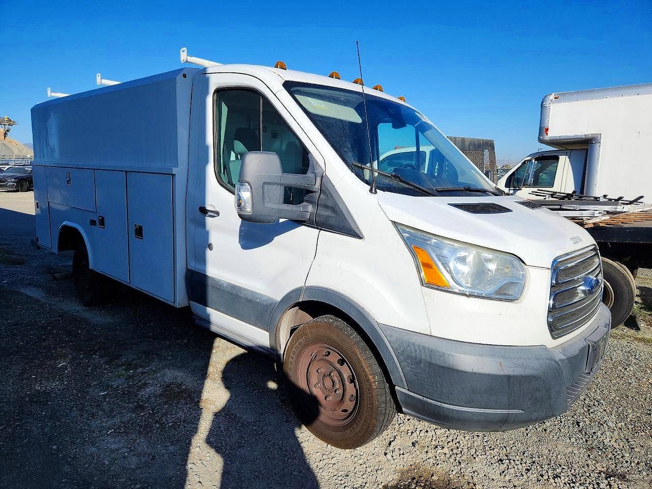 Ford Transit T-250