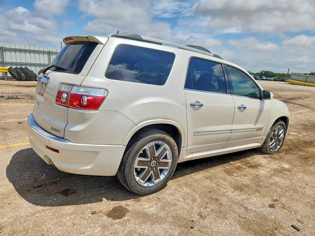 GMC Acadia Denali
