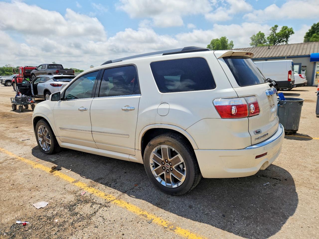 GMC Acadia Denali
