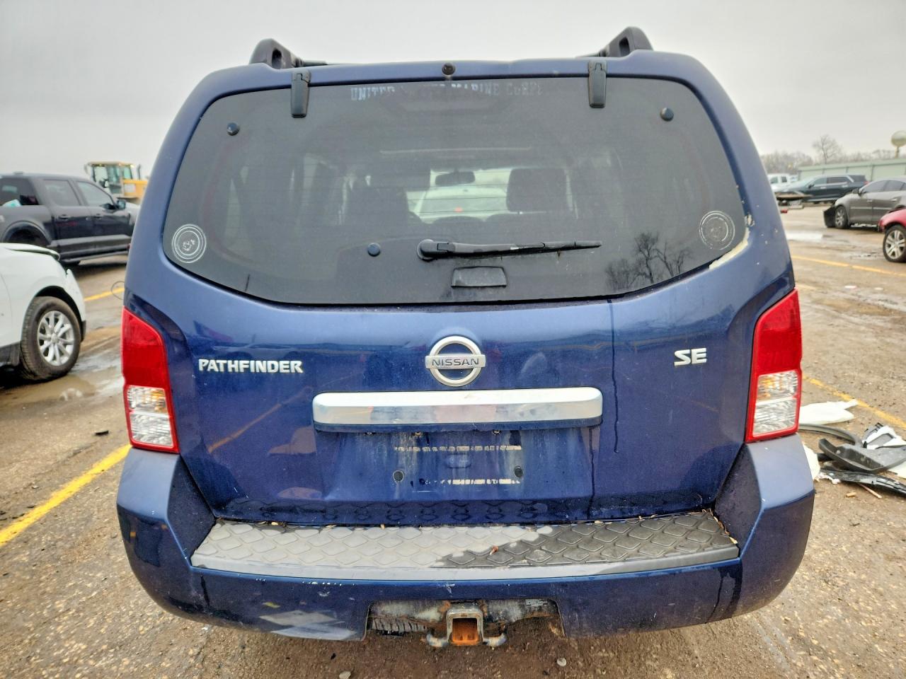 Nissan Pathfinder S