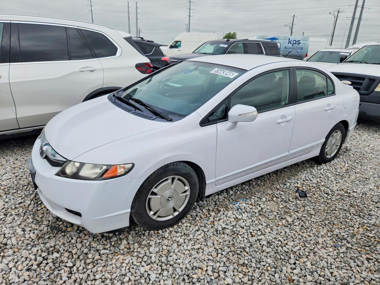 Salvage Honda Civic Image
