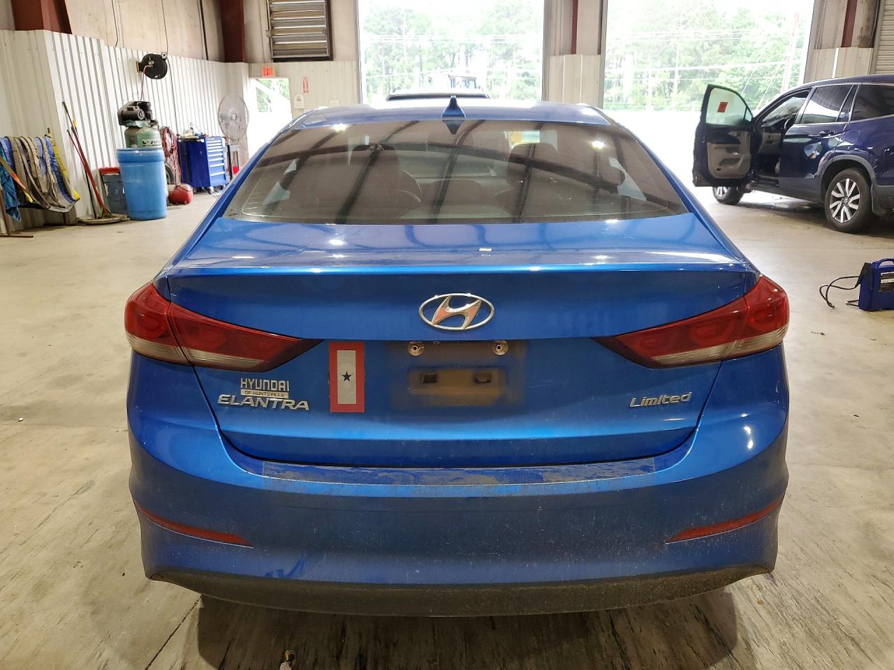 Hyundai ELANTRA Limited