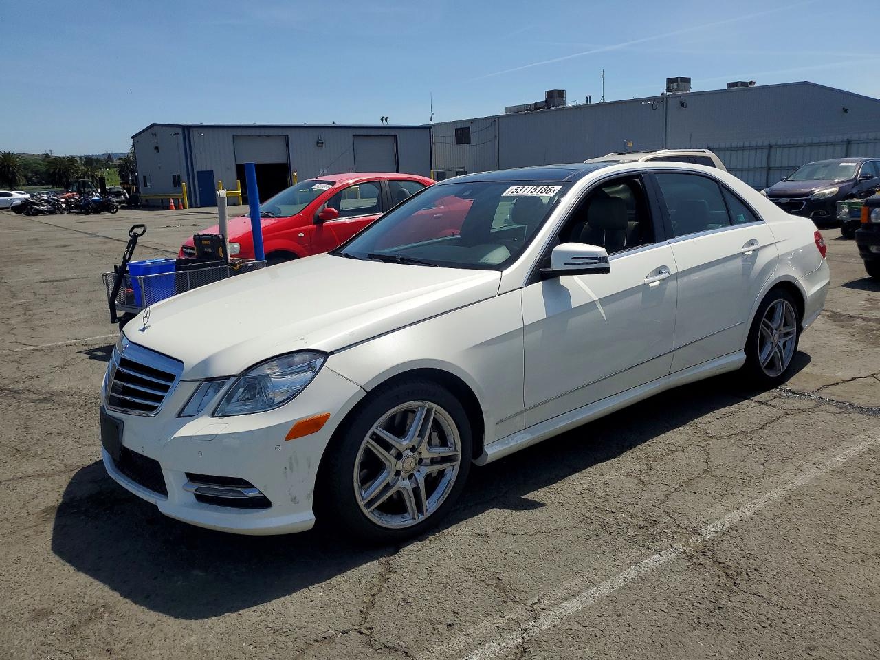 Salvage Mercedes-Benz E-Class Image