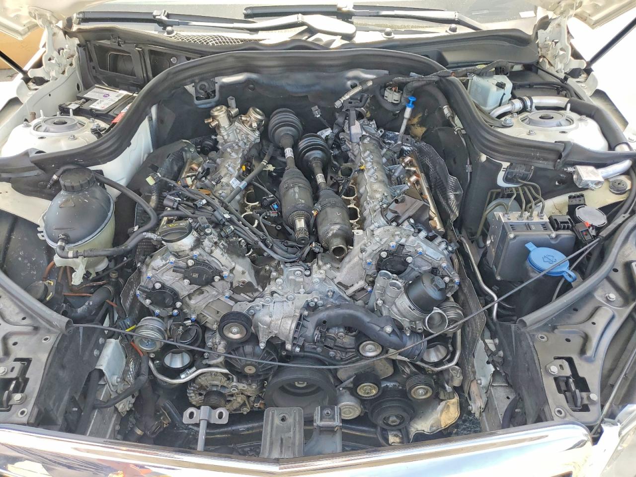 Mercedes-Benz E-Class 550 4matic