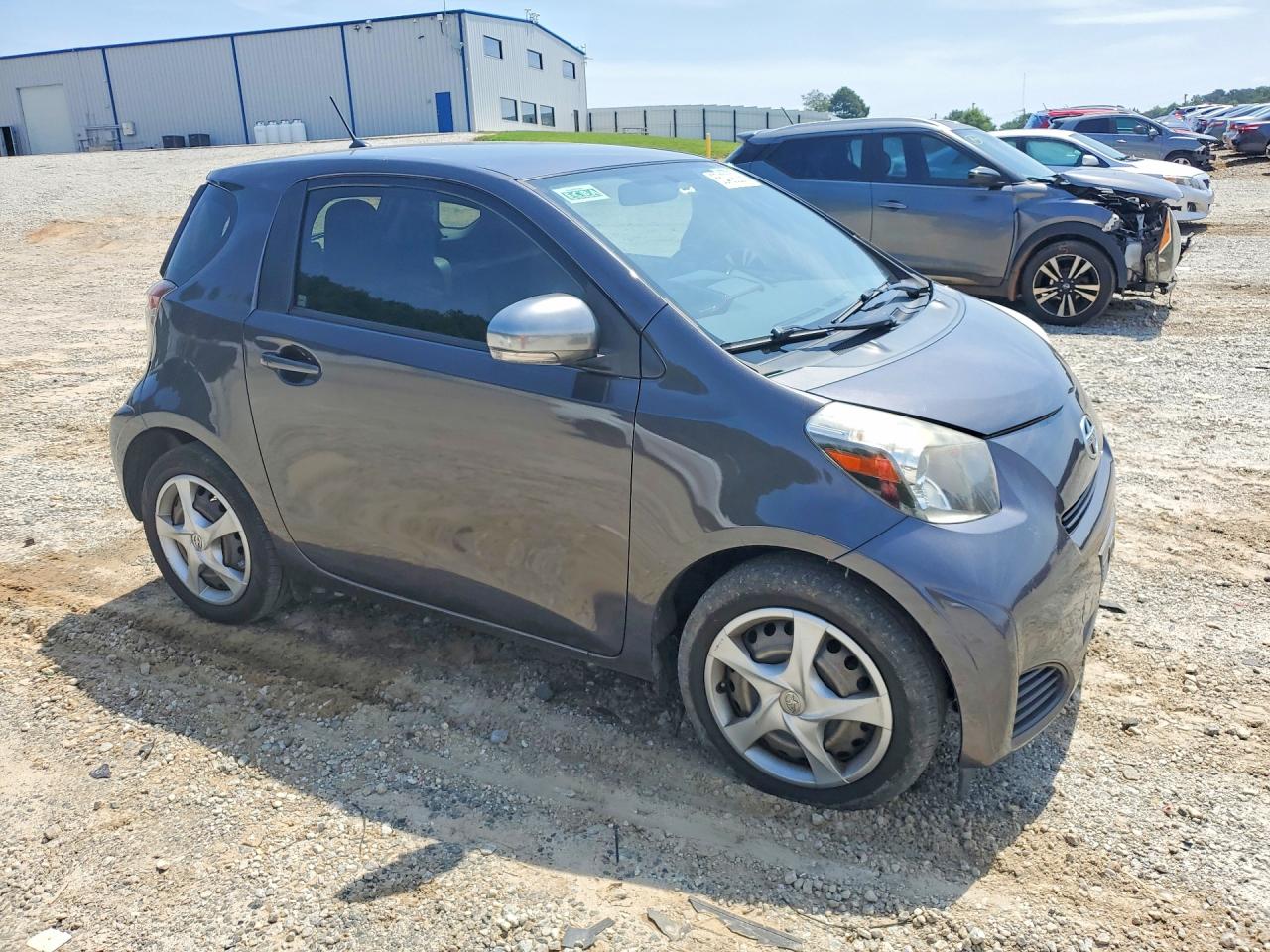 Scion iQ Base
