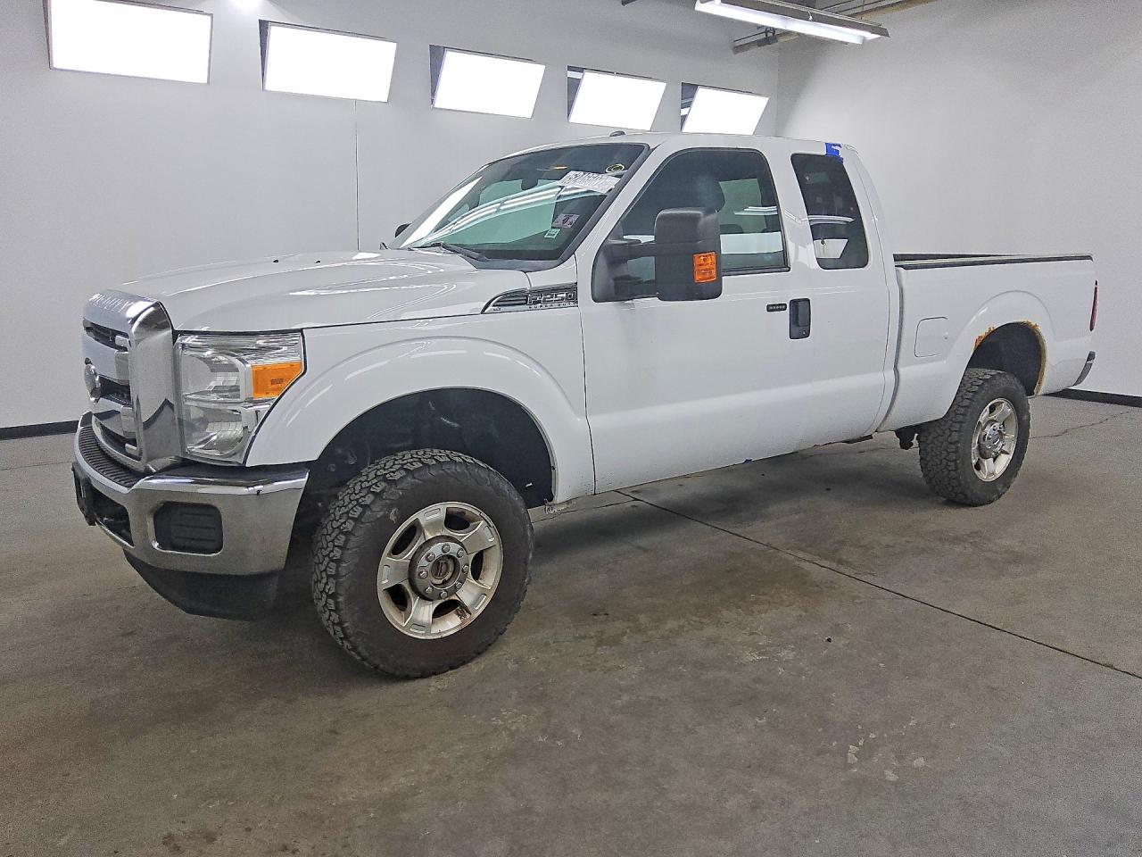 Salvage Ford F-250 Image