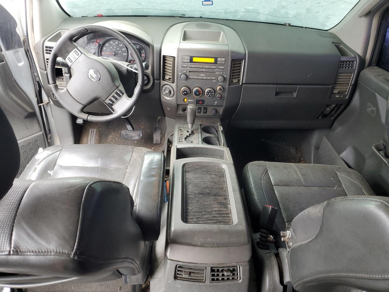 Nissan Armada Se