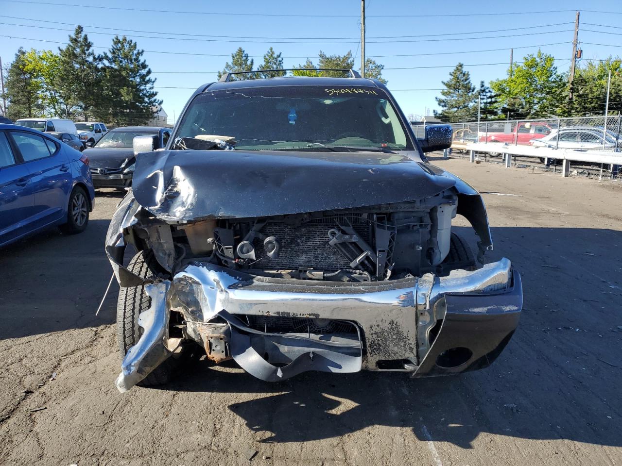 Nissan Armada Se