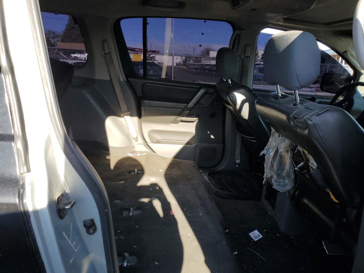 Nissan Armada Se
