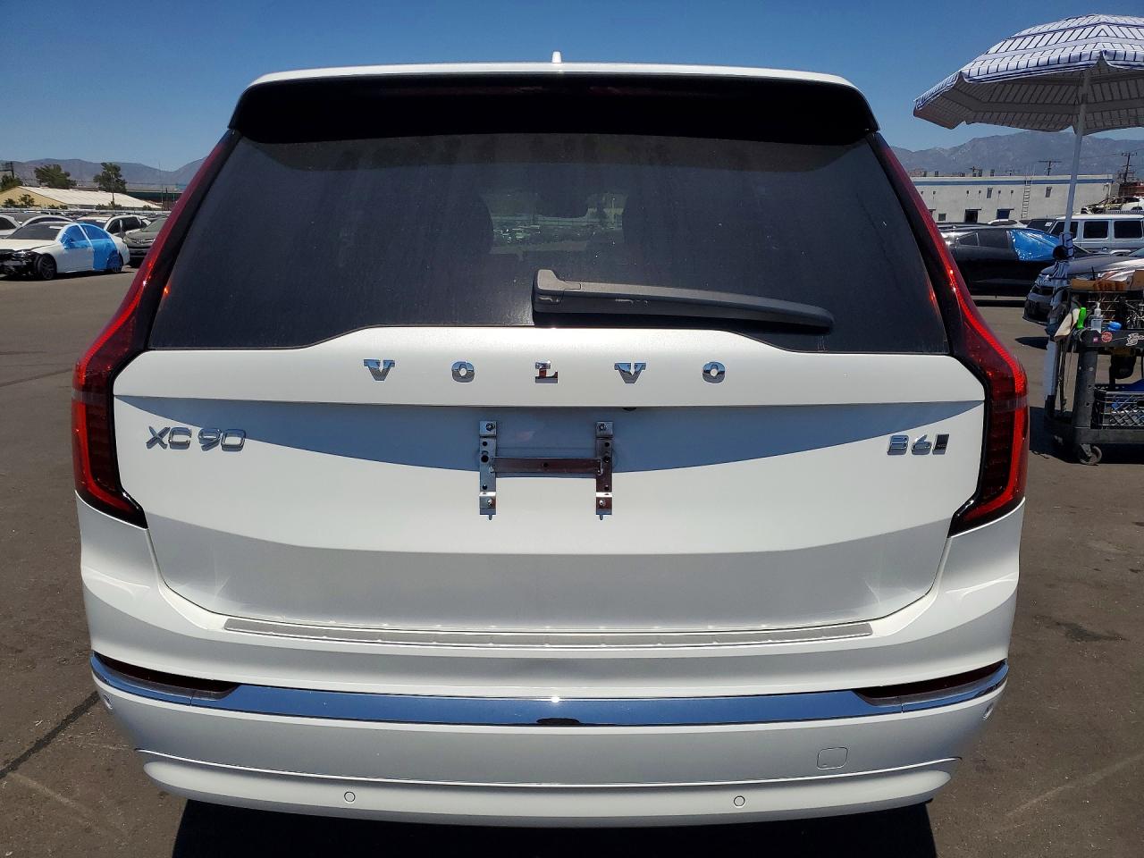 Volvo XC90 Plus