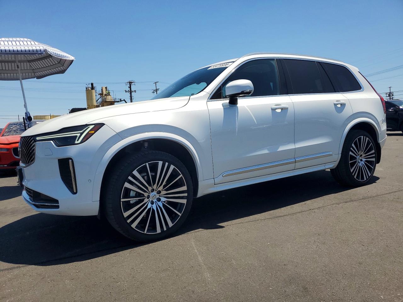 Salvage Volvo XC90 Image