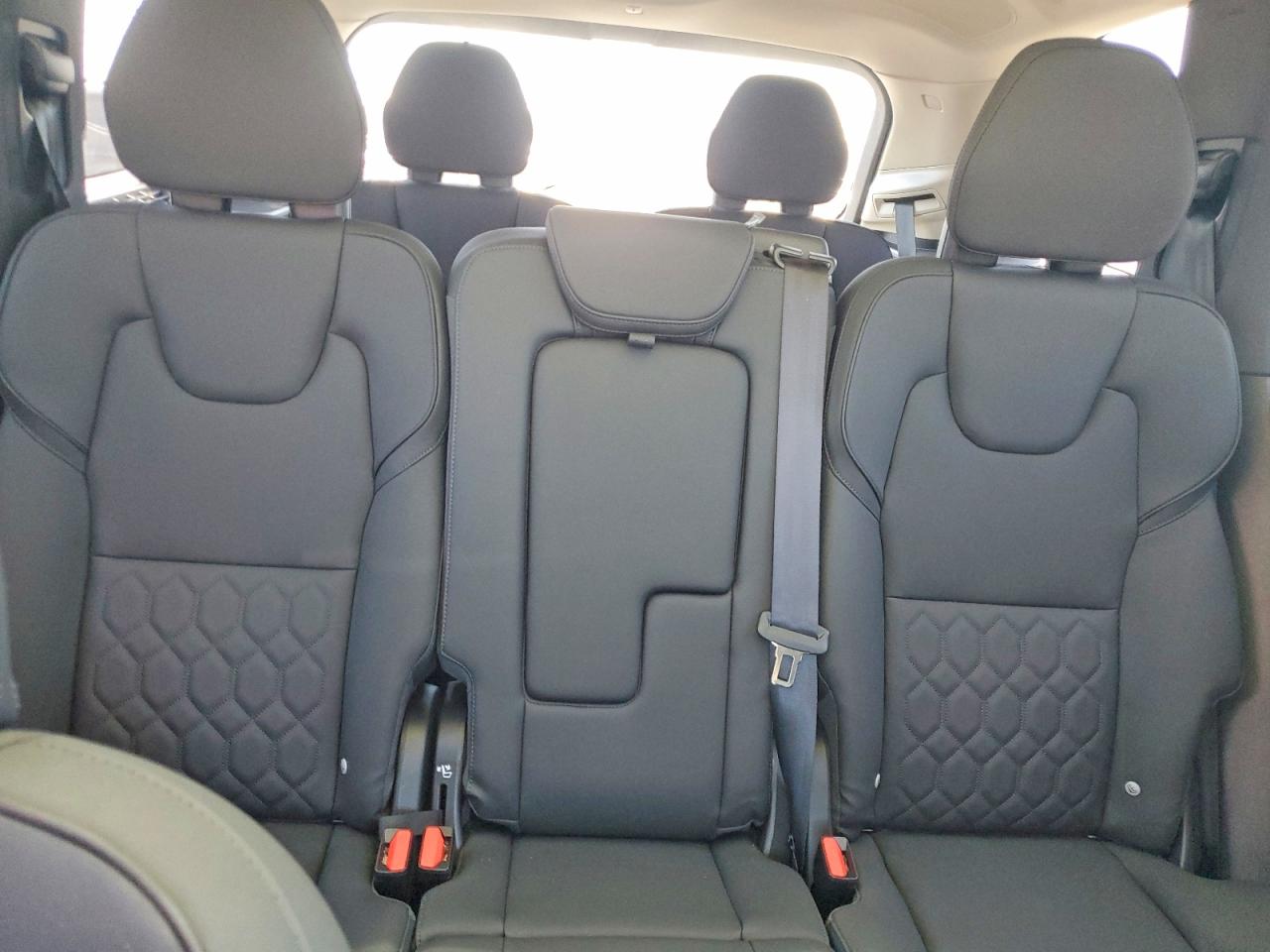Volvo XC90 Plus