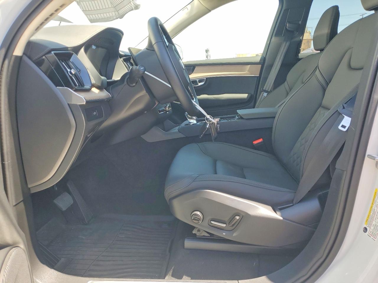 Volvo XC90 Plus