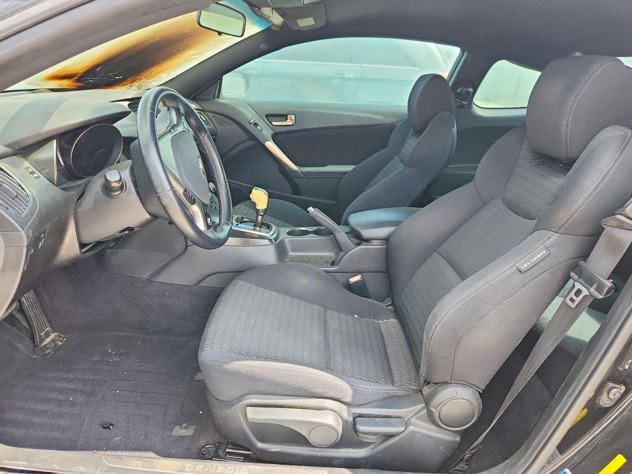 Hyundai Genesis 2.0t