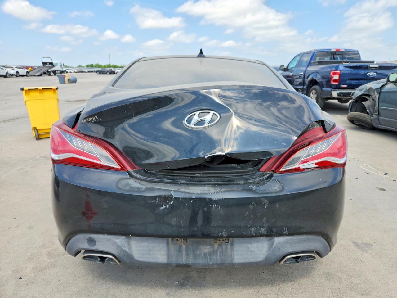 Hyundai Genesis 2.0t
