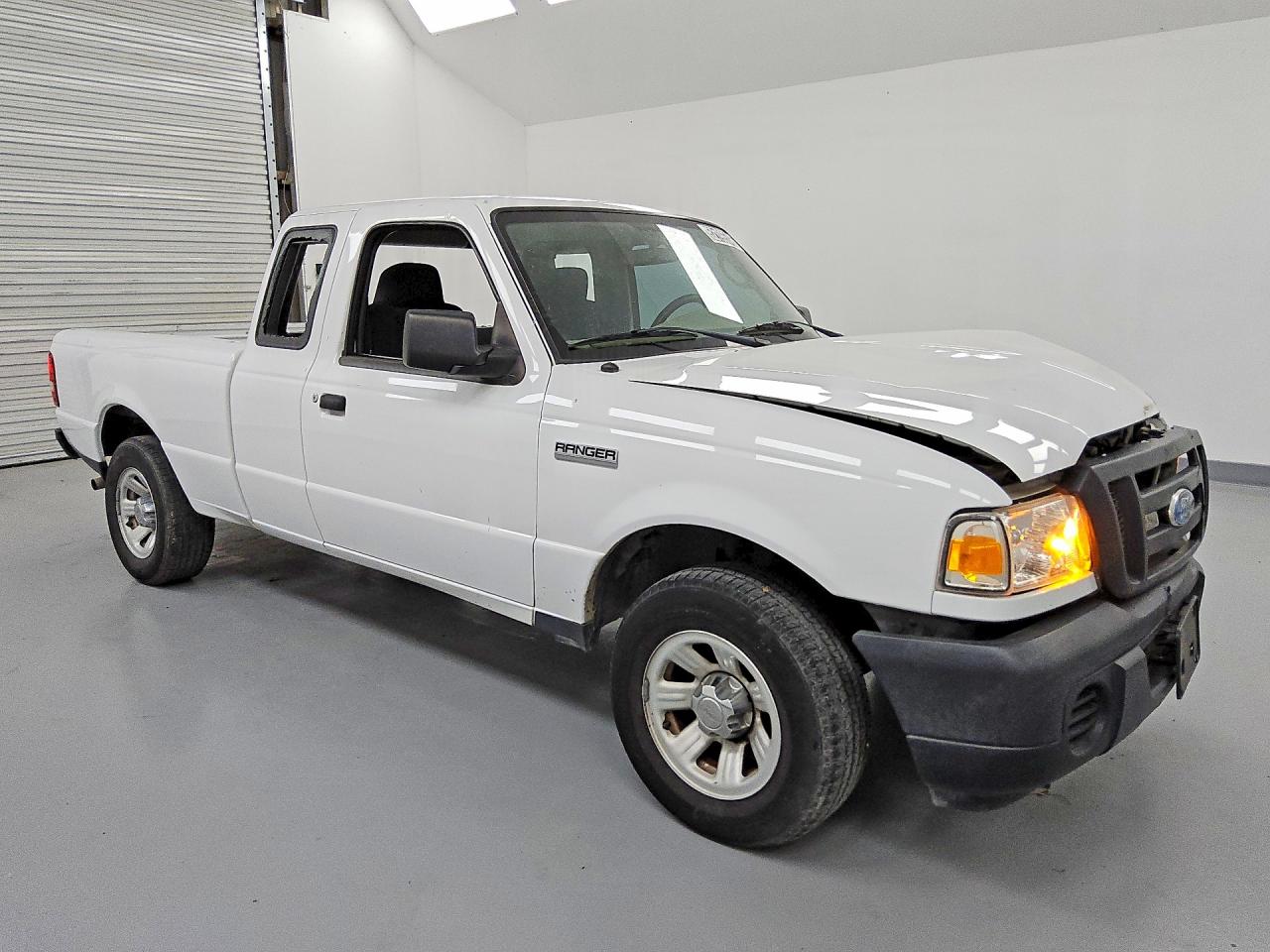 Ford Ranger Super Cab