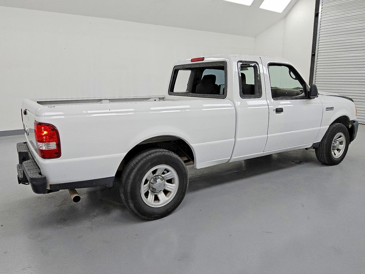Ford Ranger Super Cab