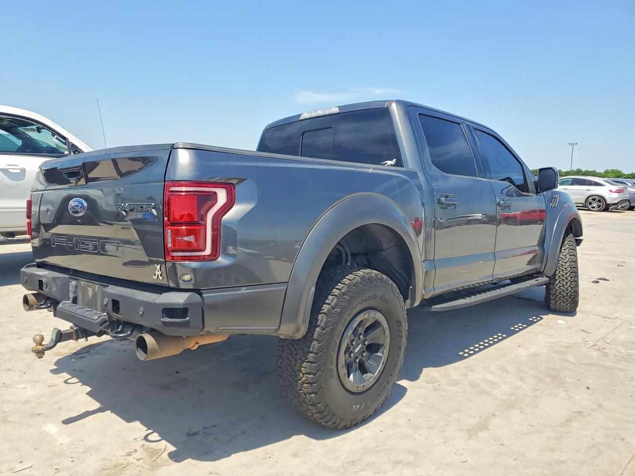 Ford F-150 Raptor