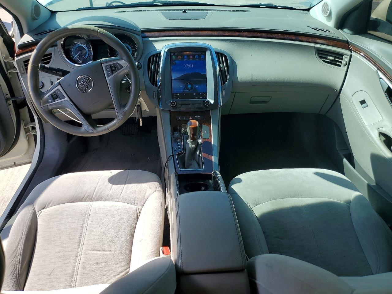 Buick LaCrosse Cx