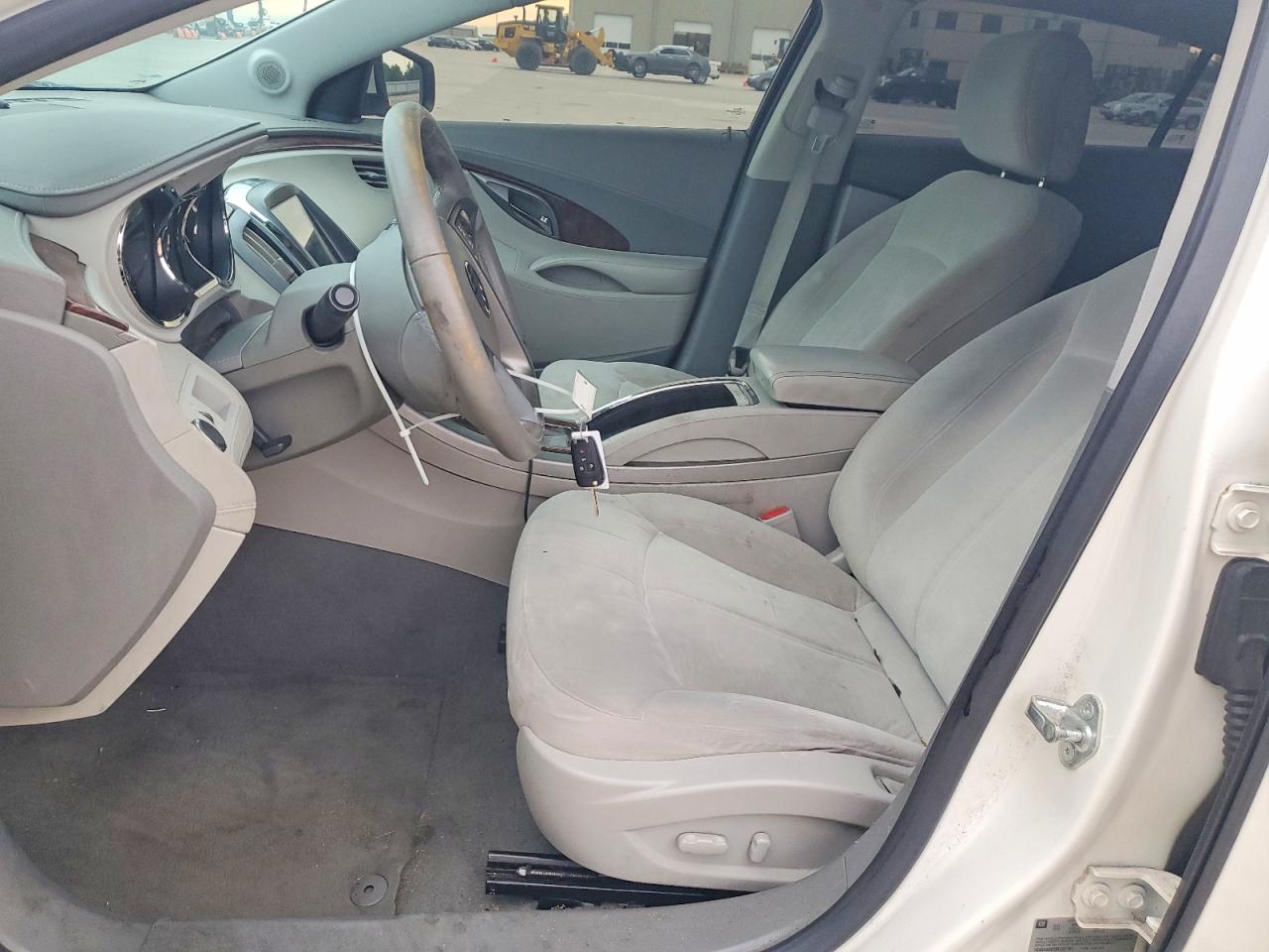 Buick LaCrosse Cx