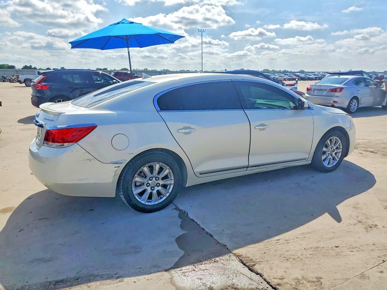 Buick LaCrosse Cx