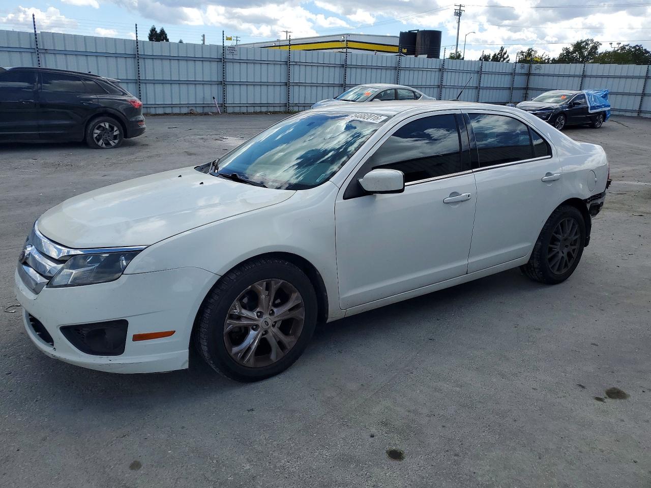 Salvage Ford Fusion Image