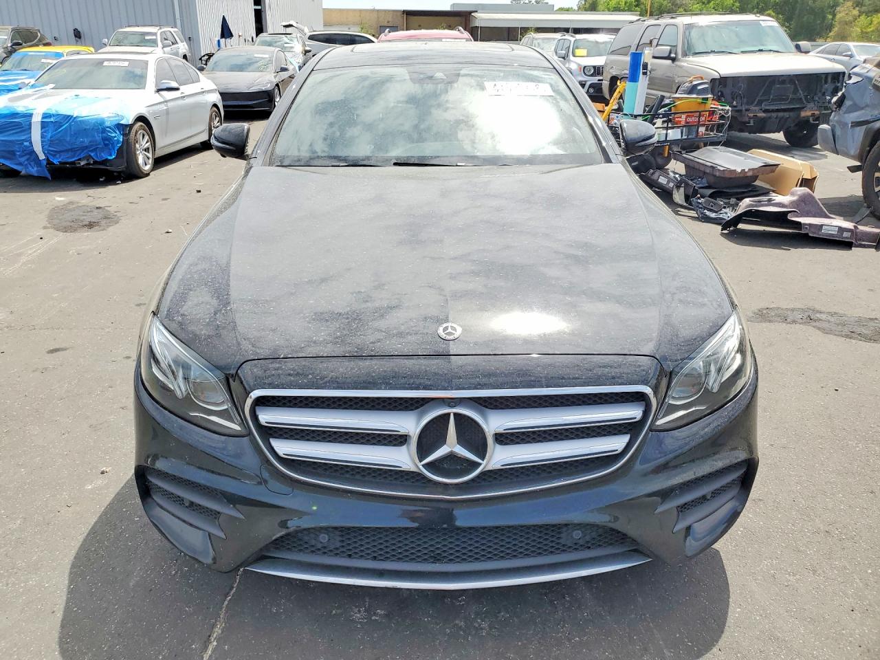 Mercedes-Benz E-Class 300
