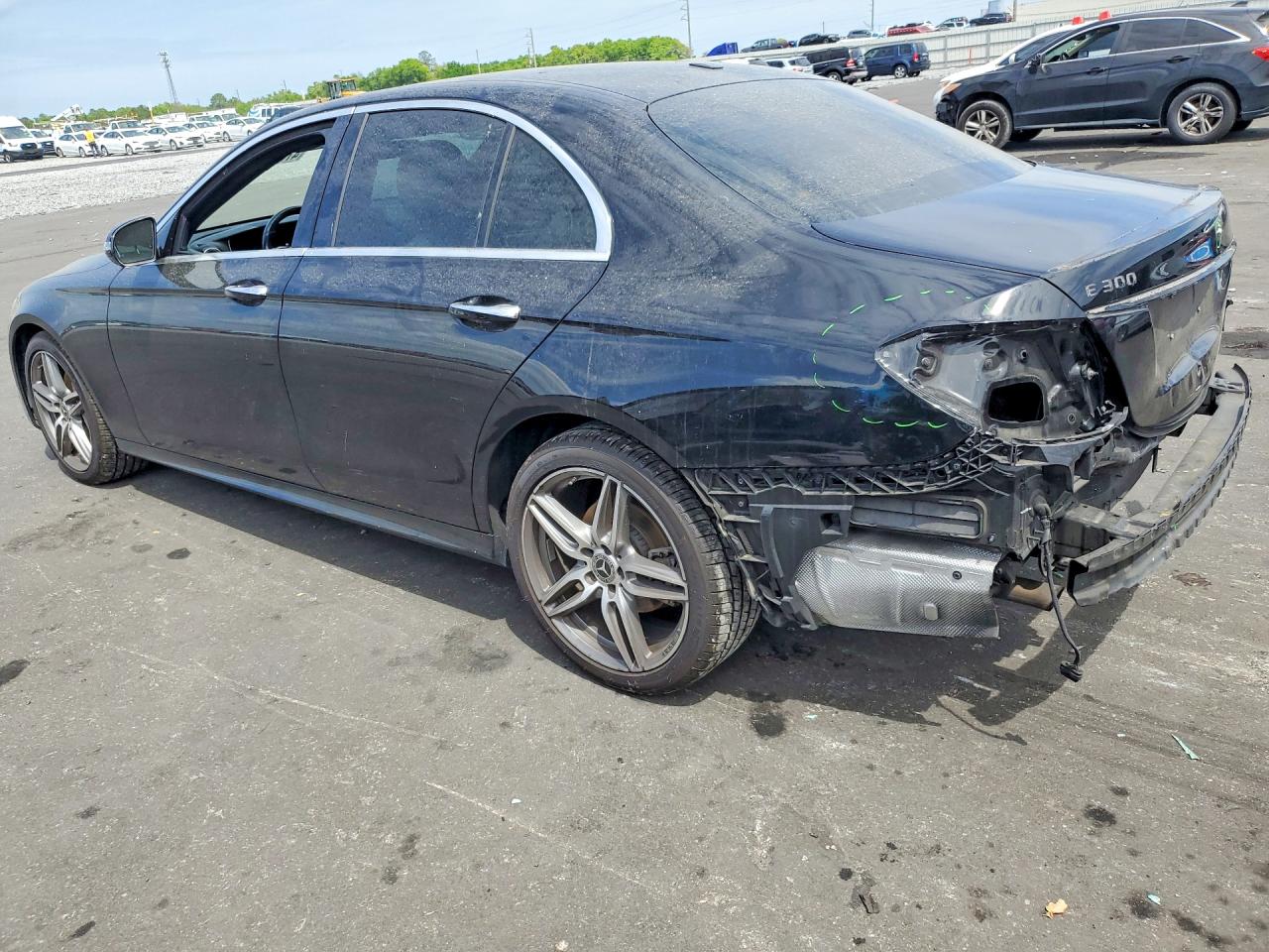 Mercedes-Benz E-Class 300