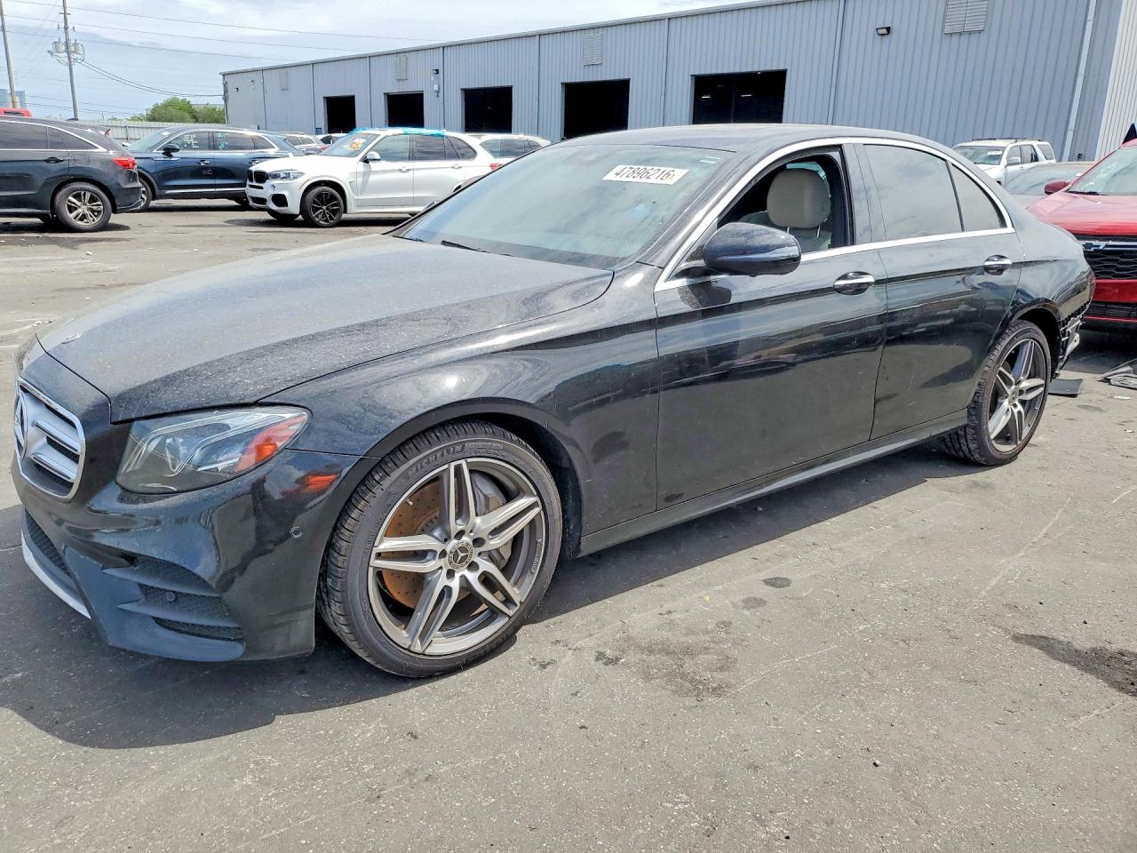 Salvage Mercedes-Benz E-Class Image
